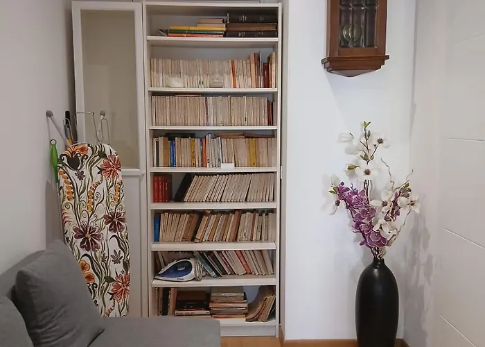 - Orchidea Lägenhet Sanremo